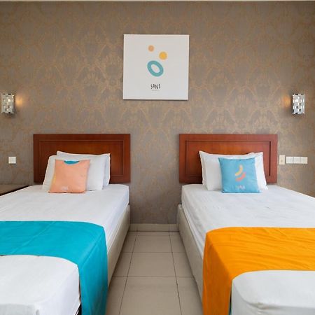 Sans Hotel Bogor Indah Nirwana Puncak Gadok 外观 照片