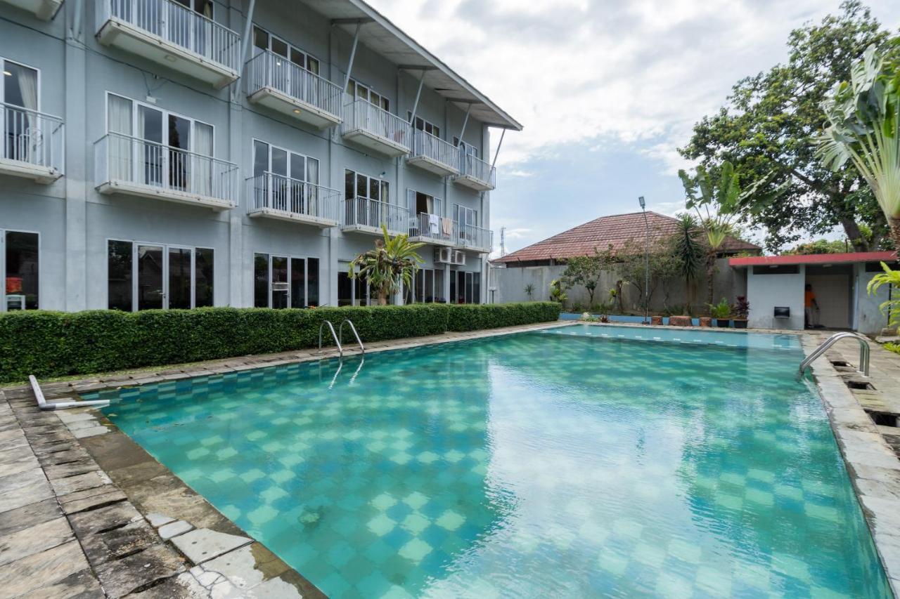 Sans Hotel Bogor Indah Nirwana Puncak Gadok 外观 照片